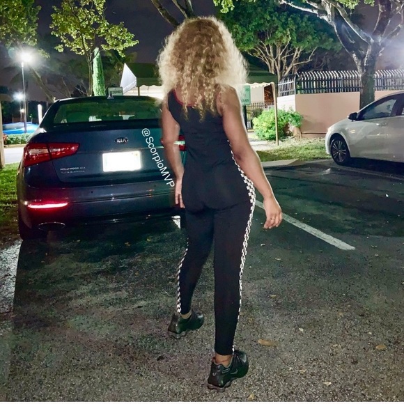 Checkered-Trim - Burgundy Patch Work - Picture 2 of 3